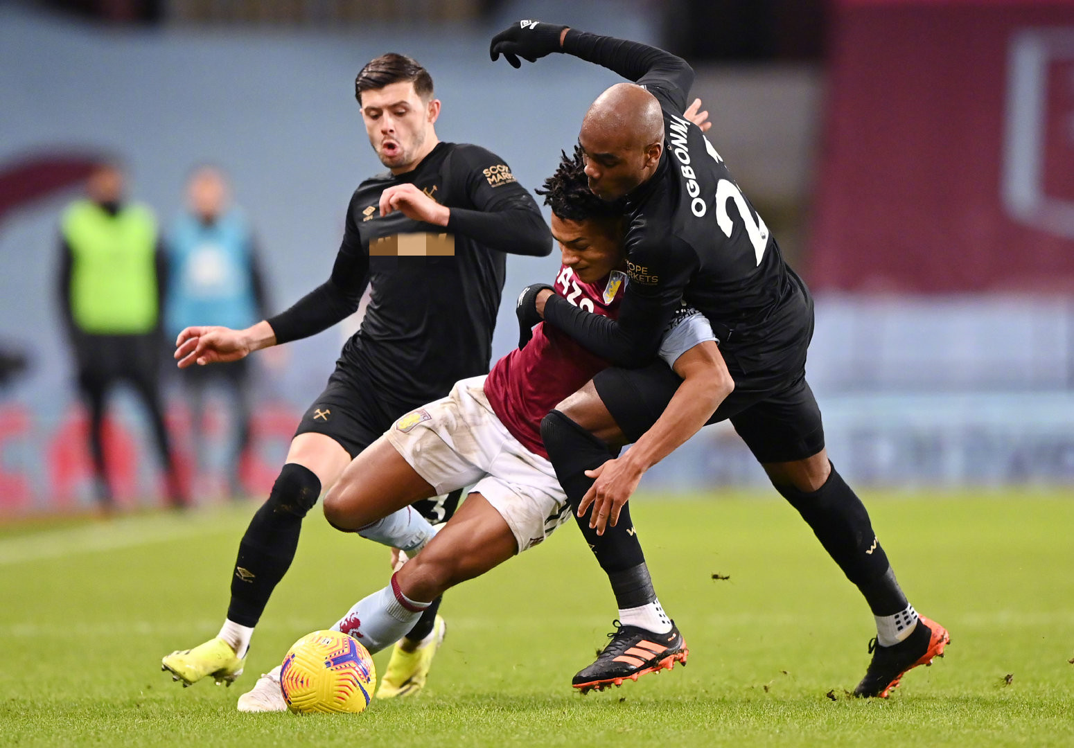 也彰显了他 也彰显了他